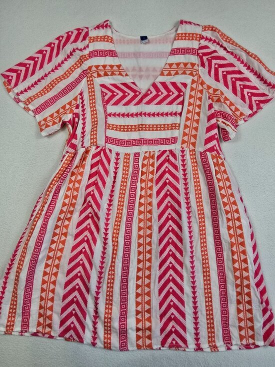Old Navy Dresses & Skirts - Old Navy Womens Orange & Pink Geometric V-Neck Dress L